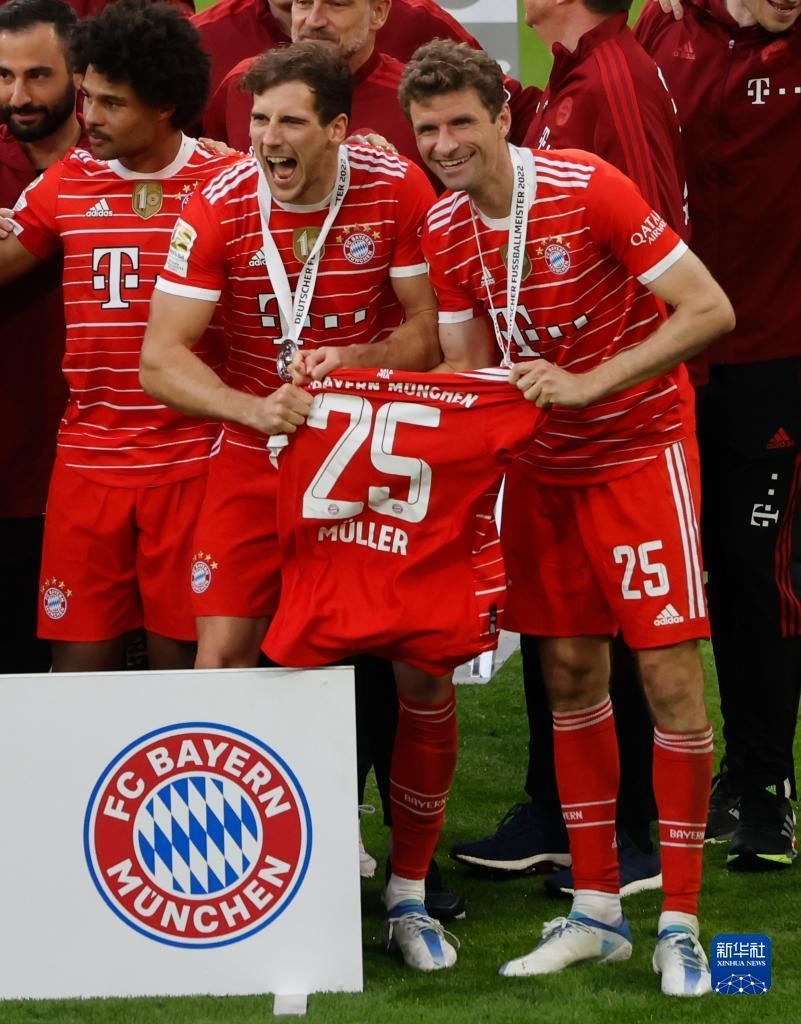 吸引着全球 吸引着全球