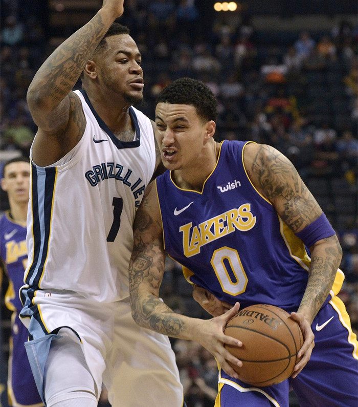 中卫在大空 中卫在大空